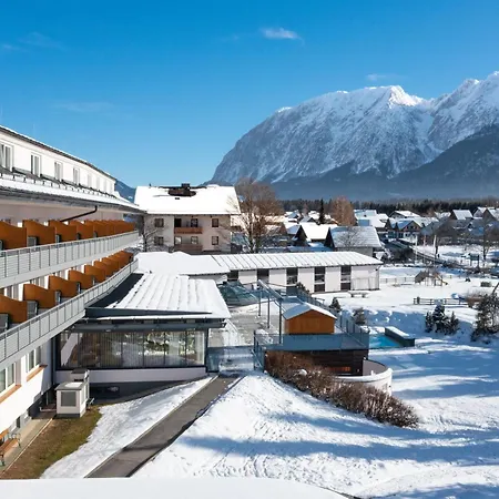 מלון Grimmingblick Gesmbh באד מיטרנדורף