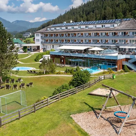 Hotel-restaurant Grimmingblick 4* Bad Mitterndorf